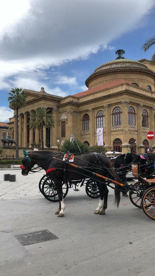 Liberty Palace Palermo Bagian luar foto